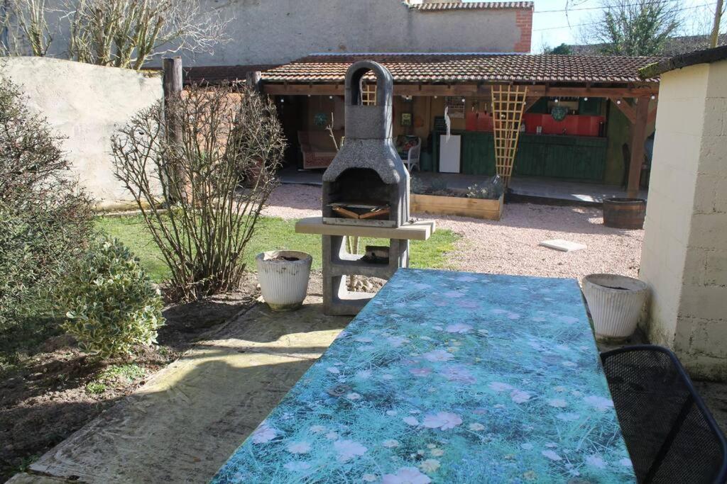Le Miette, Family House Sleeps 6 Villa La Celle-sous-Gouzon ภายนอก รูปภาพ